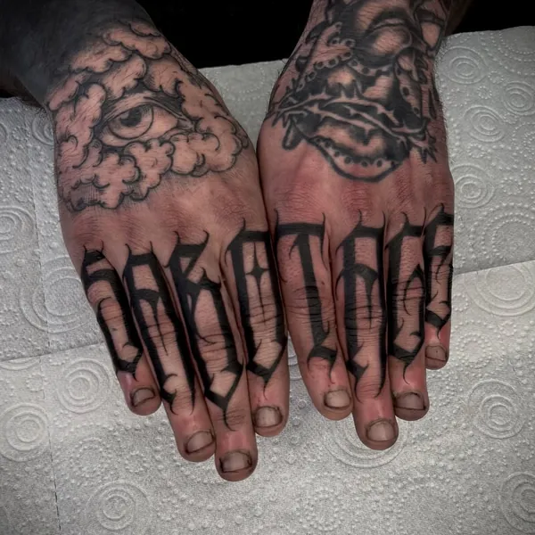 Sleeve continuation